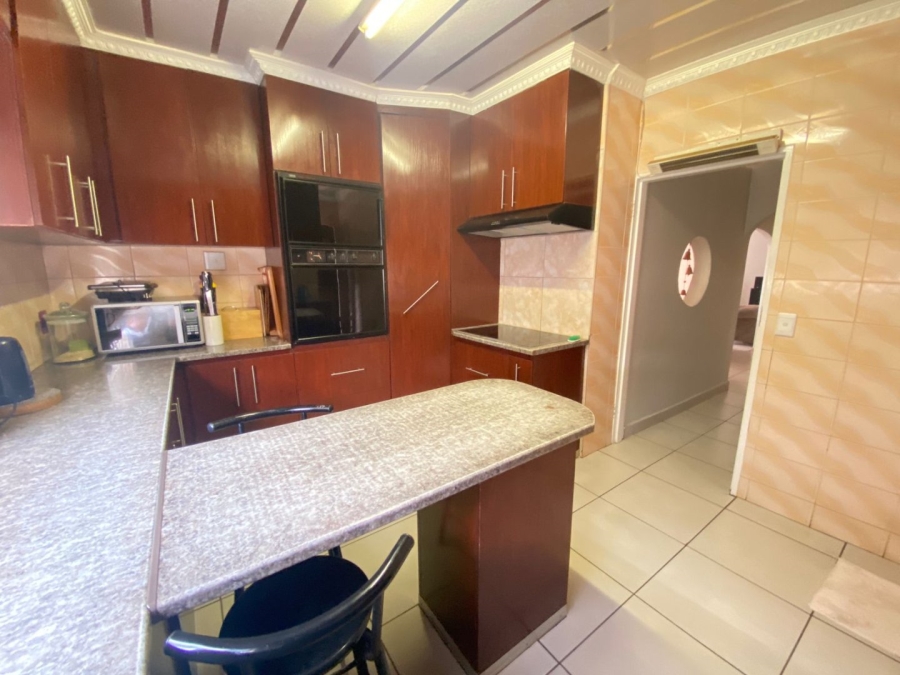 5 Bedroom Property for Sale in Fauna Free State